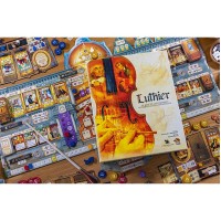 Luthier