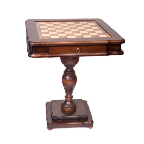 Table de jeu d'échecs en...